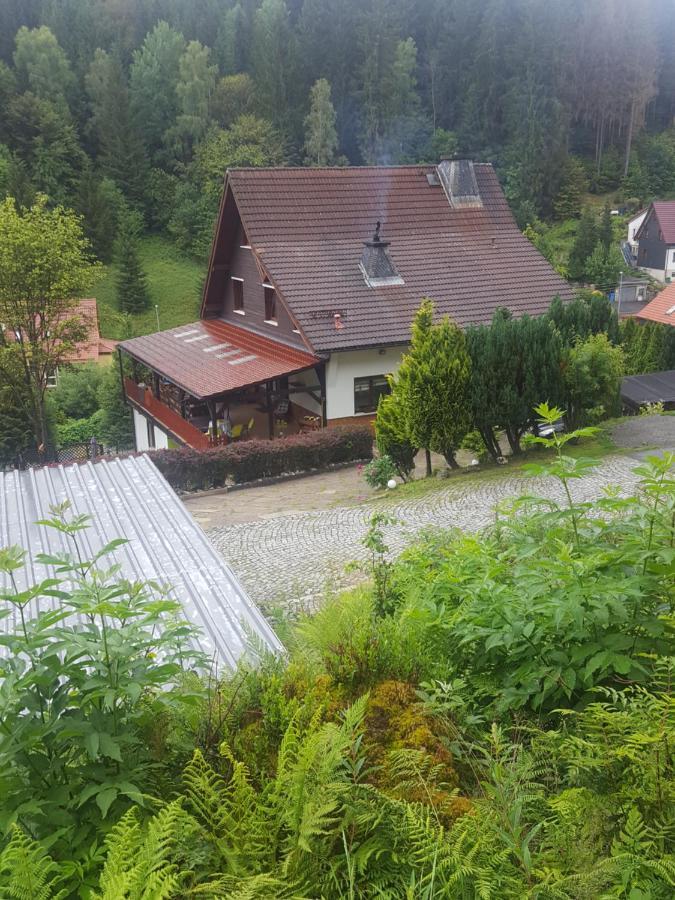 Monteurwohnung Aroba Fehrenbach المظهر الخارجي الصورة