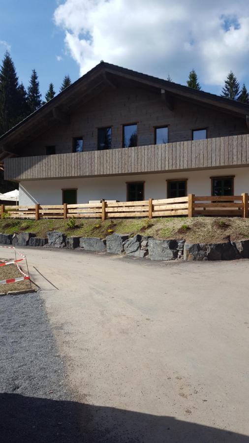 Monteurwohnung Aroba Fehrenbach المظهر الخارجي الصورة